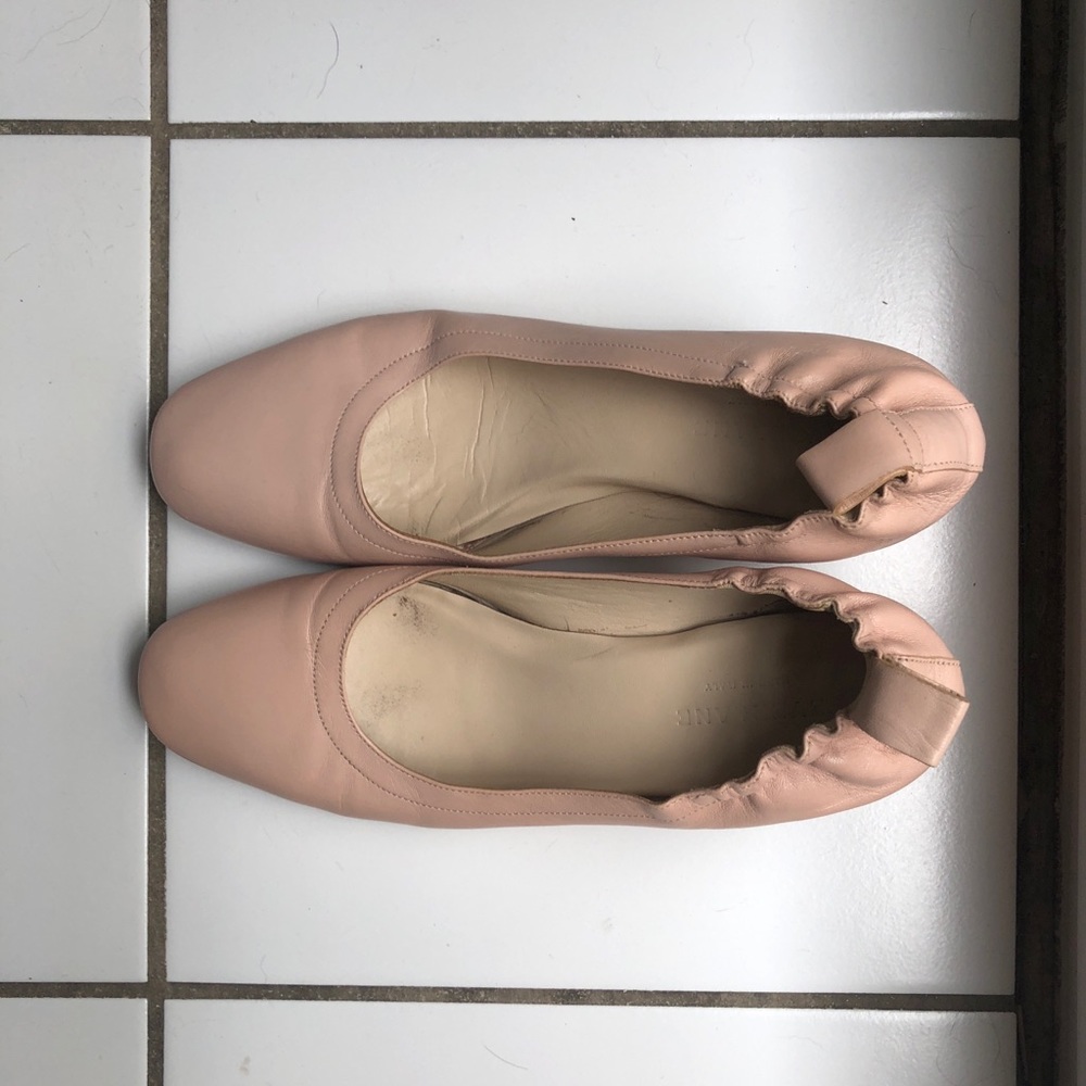 Light pink Everlane Day Heel